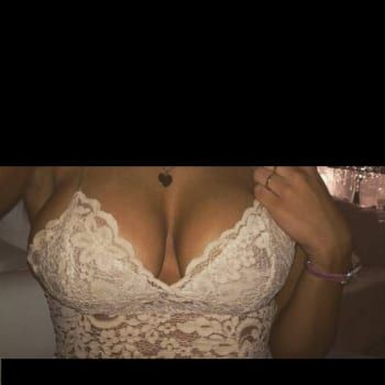 Donzilia - Sexo discreto en Aldeaseca Perfil de Donzilia, 42 años, Sexo discreto en Aldeaseca (Ávila)